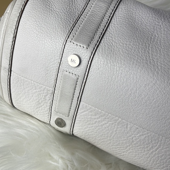 SOLD - Picture 7 of 9